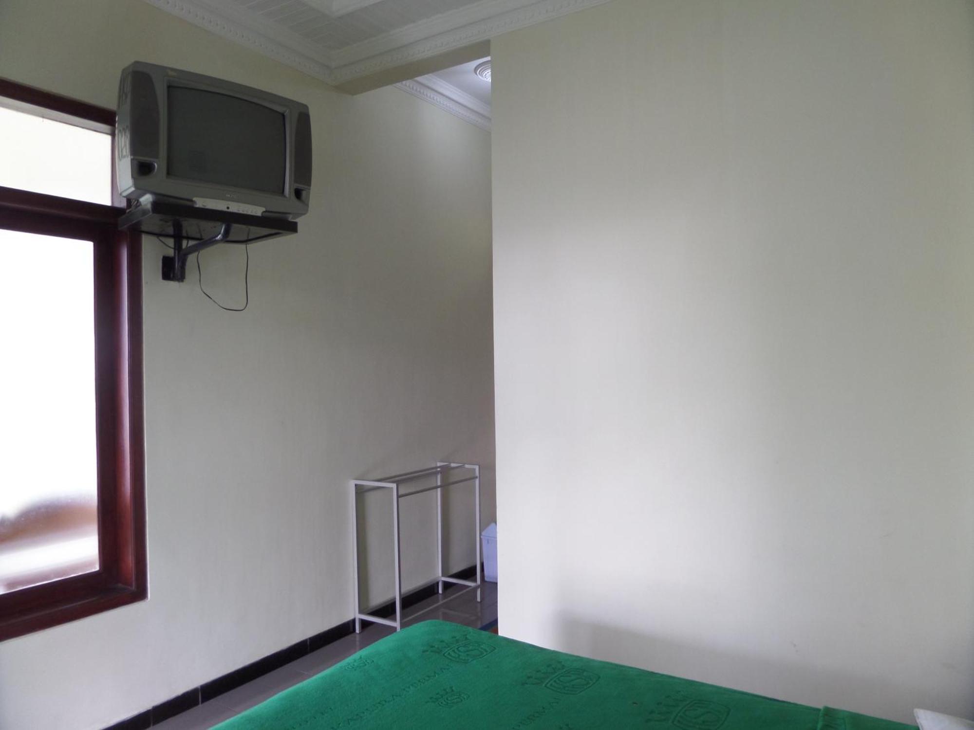 Sukapura Permai Hotel Lambangkuning Extérieur photo