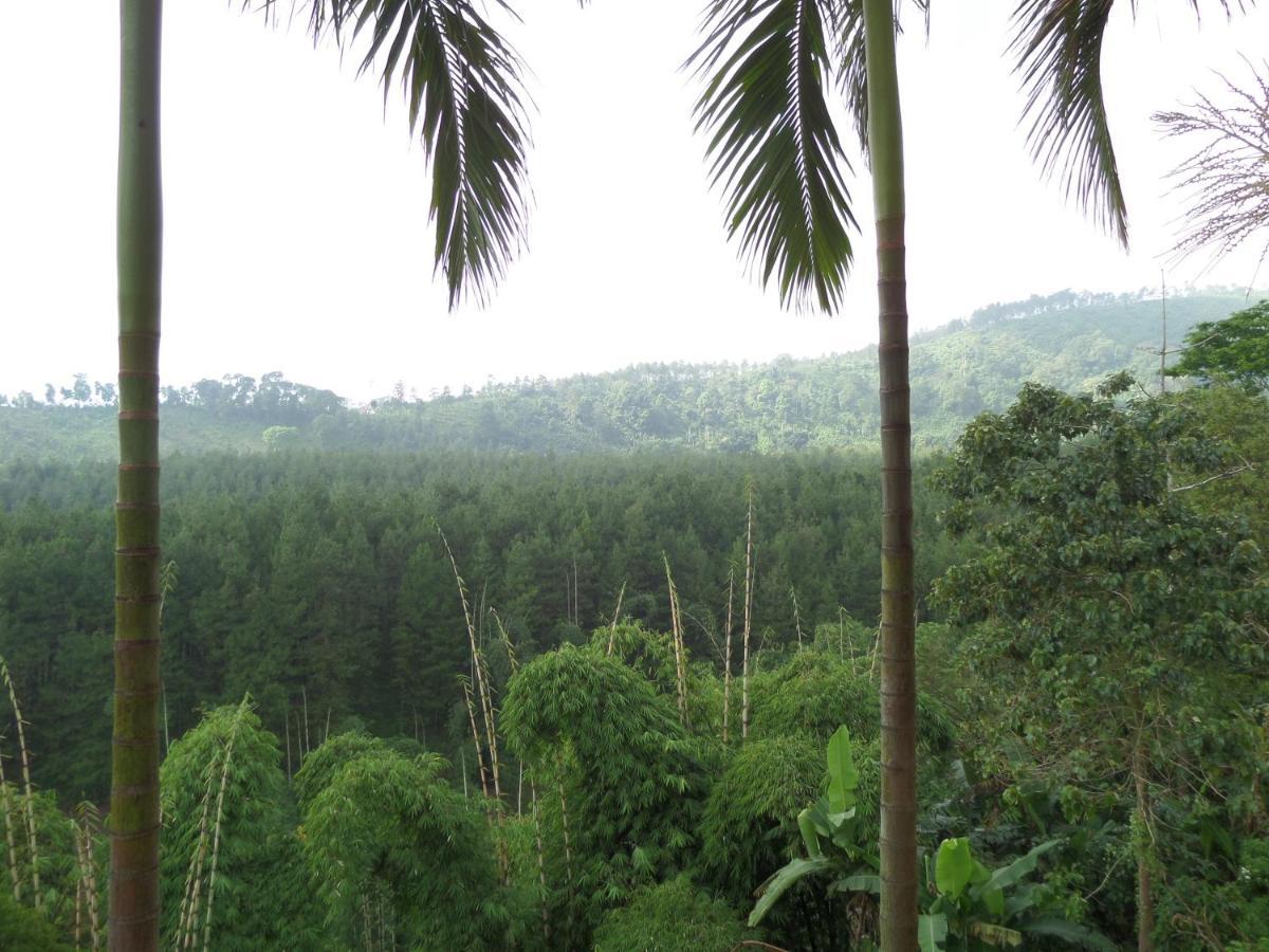 Sukapura Permai Hotel Lambangkuning Extérieur photo