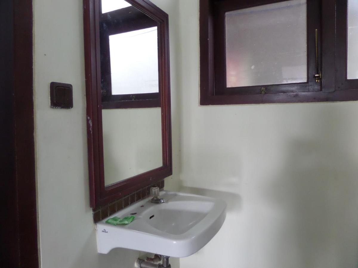 Sukapura Permai Hotel Lambangkuning Extérieur photo
